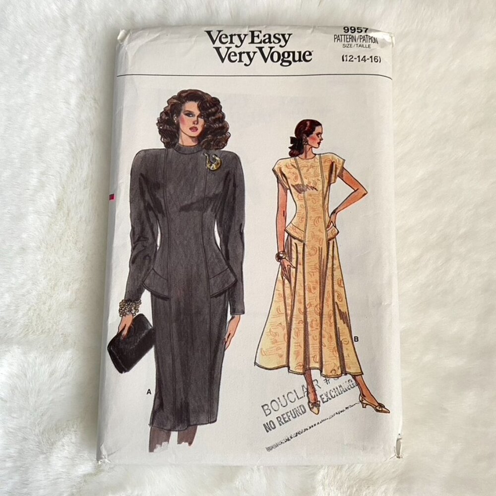 3 Vogue Sewing Patterns - Picture 2 of 7
